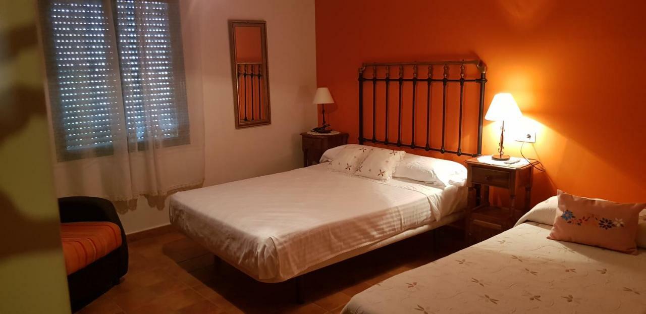 Apartamentossierradegata La Noguera Villamiel Eksteriør bilde